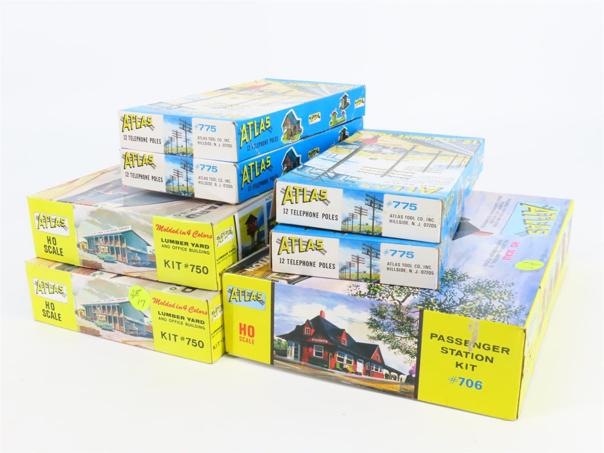 LOT of 7 HO Atlas Kits Lumber Yard, Passenger Station &amp; Telephone Pole Packs