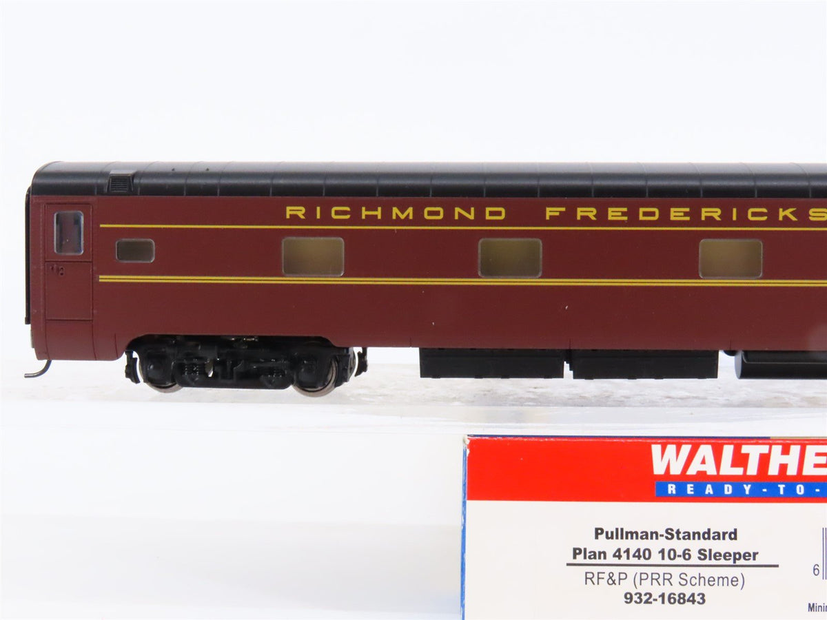 HO Walthers 932-16843 RF&amp;P Richmond Fredericksburg &amp; Potomac Sleeper Passenger