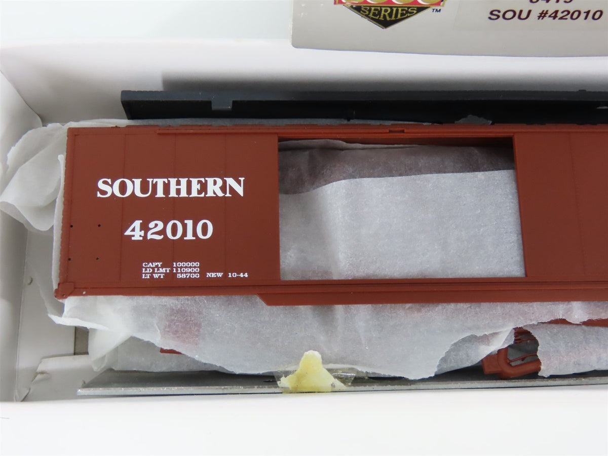 HO PROTO 2000 Kit #8419 SOU Southern Railroad 50&#39; Automobile Box Car #42010