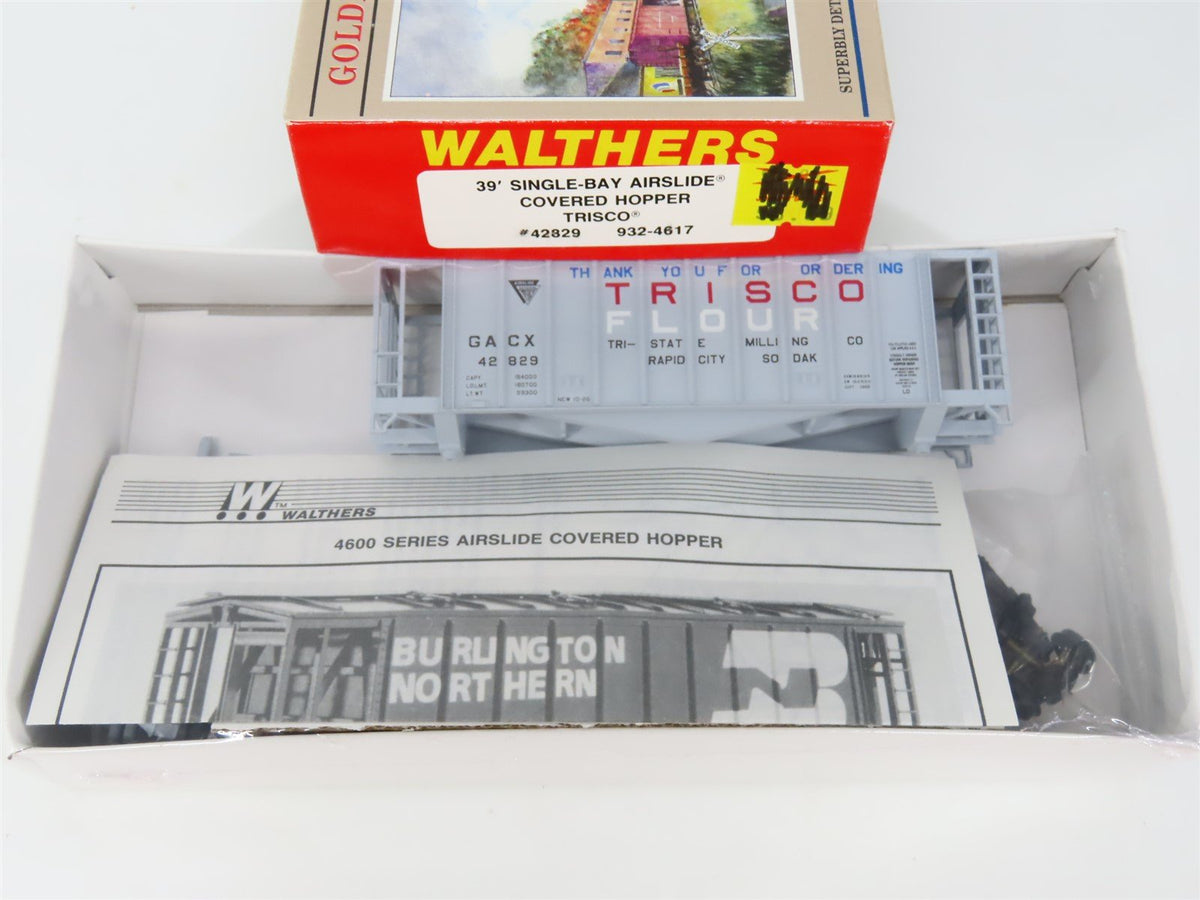 HO Scale Walthers 932-4617 GACX Trisco Flour Covered Hopper #42829 Kit - Sealed