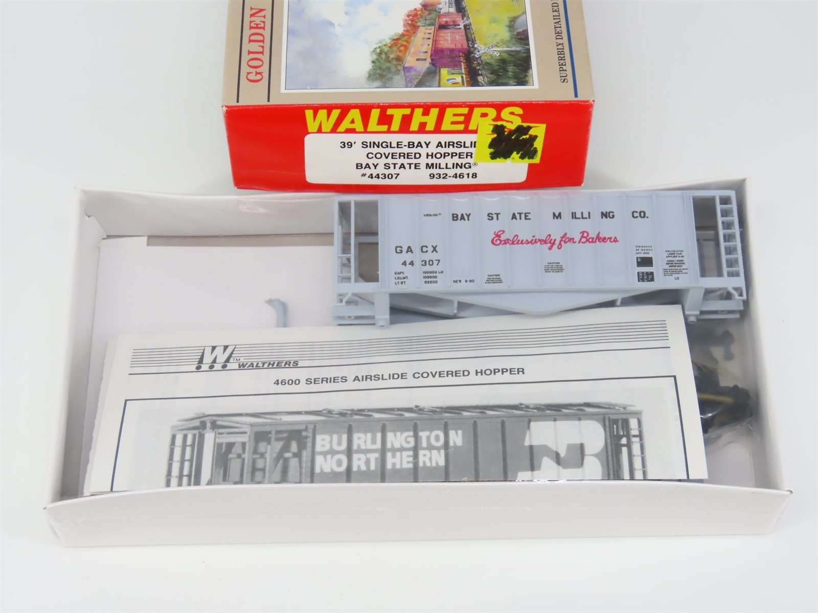 HO Scale Walthers 932-4618 GACX Bay State Milling 39' Hopper #44307 Kit -Sealed