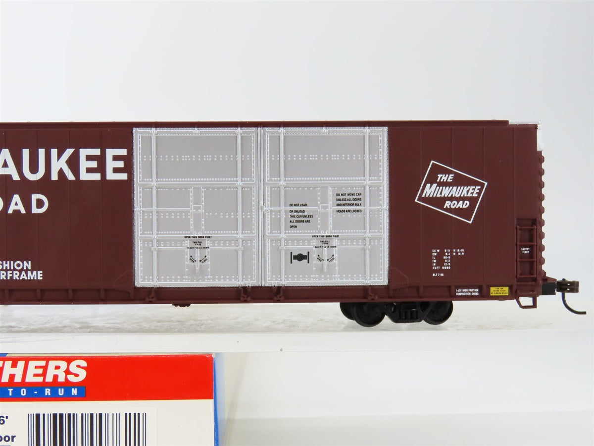 HO Scale Walthers 932-3532 MILW Milwaukee Road Hi-Cube 86&#39; Box Car #4983