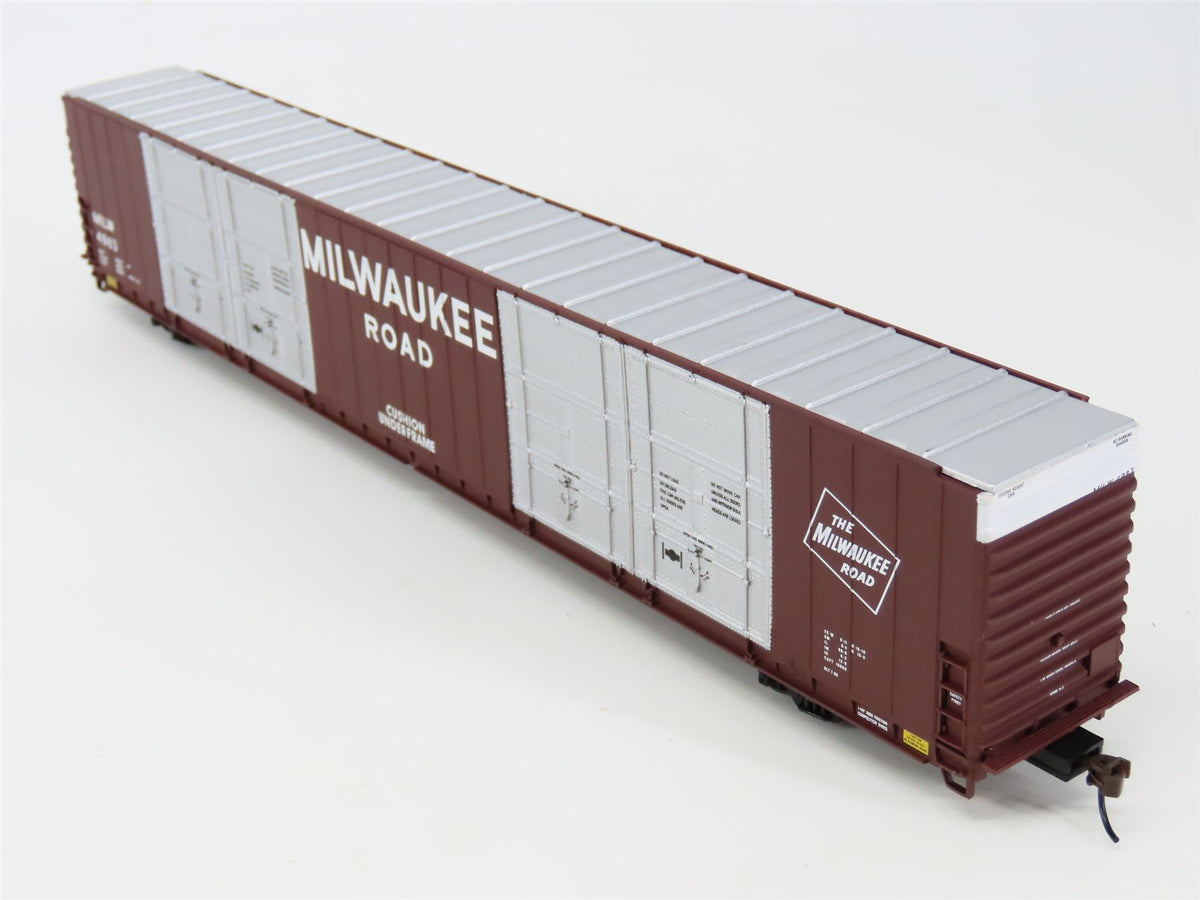 HO Scale Walthers 932-3532 MILW Milwaukee Road Hi-Cube 86&#39; Box Car #4983