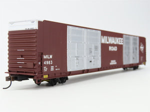 HO Scale Walthers 932-3532 MILW Milwaukee Road Hi-Cube 86' Box Car #4983