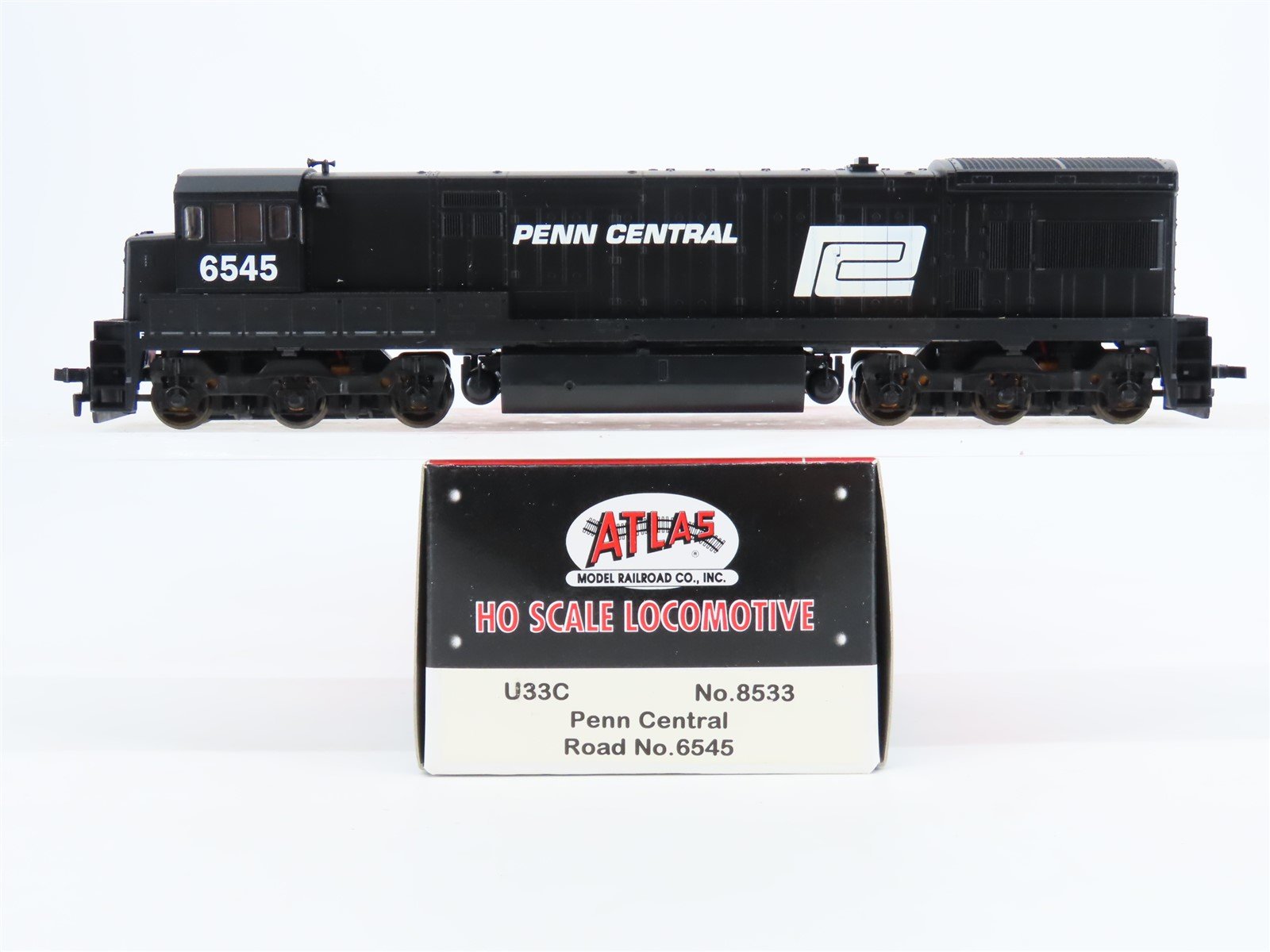 HO Scale Atlas 8533 PC Penn Central U33C Diesel Locomotive #6545