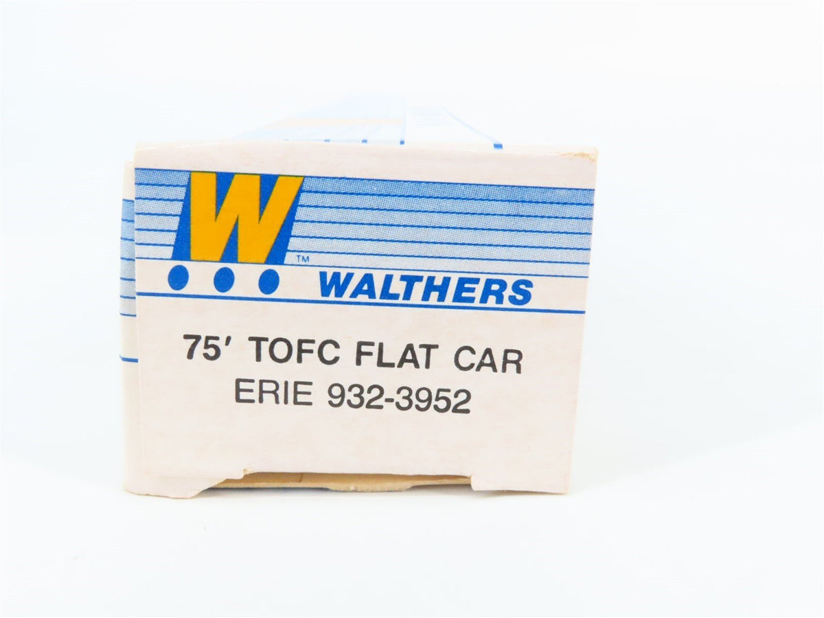 HO Scale Walthers Kit Erie &amp; PRR Pennsylvania 75&#39; TOFC Flat Car 12-Pack