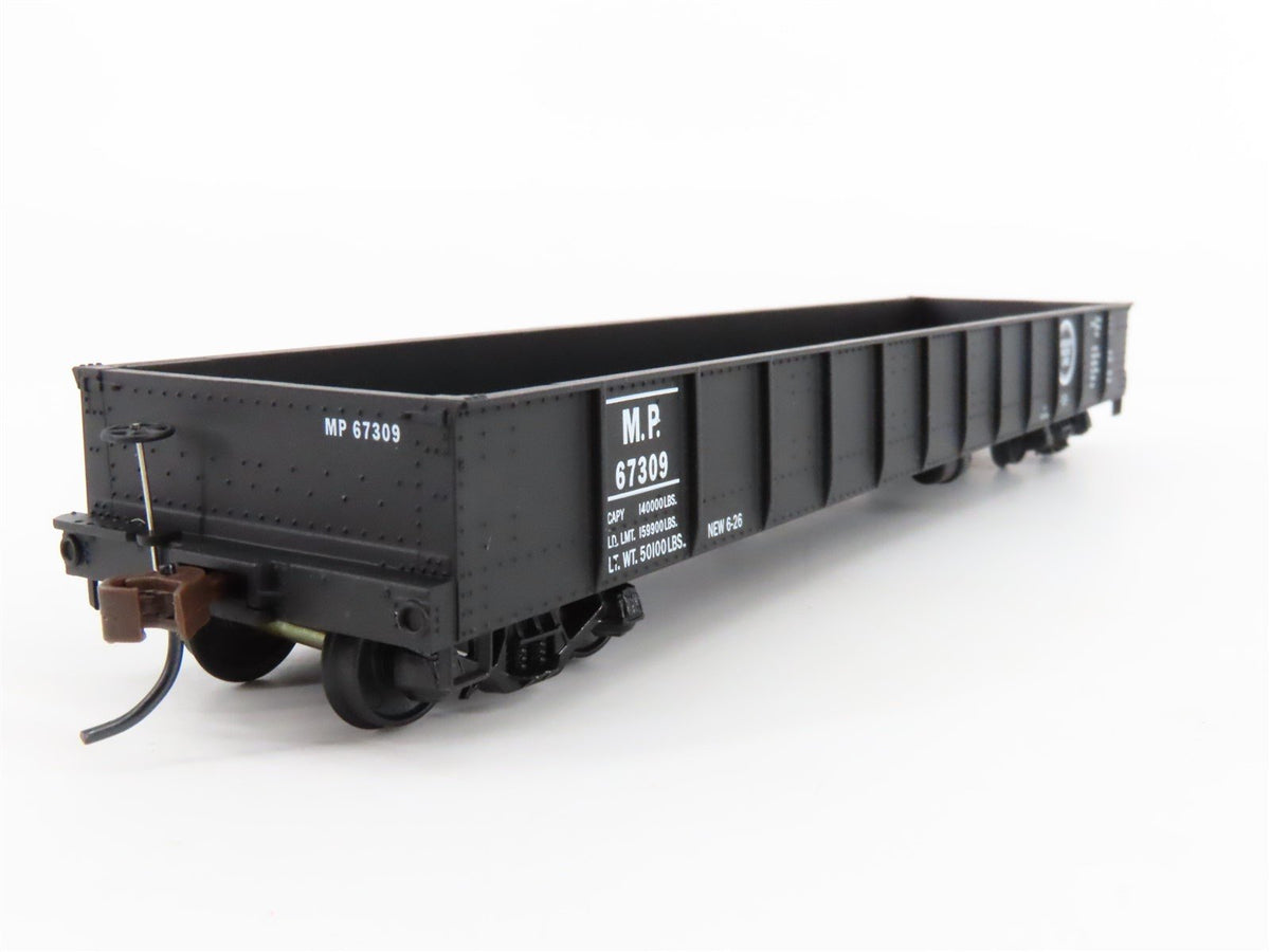 HO Scale Walthers #932-27457 MP Missouri Pacific 46&#39; USRA Gondola 2-Pack