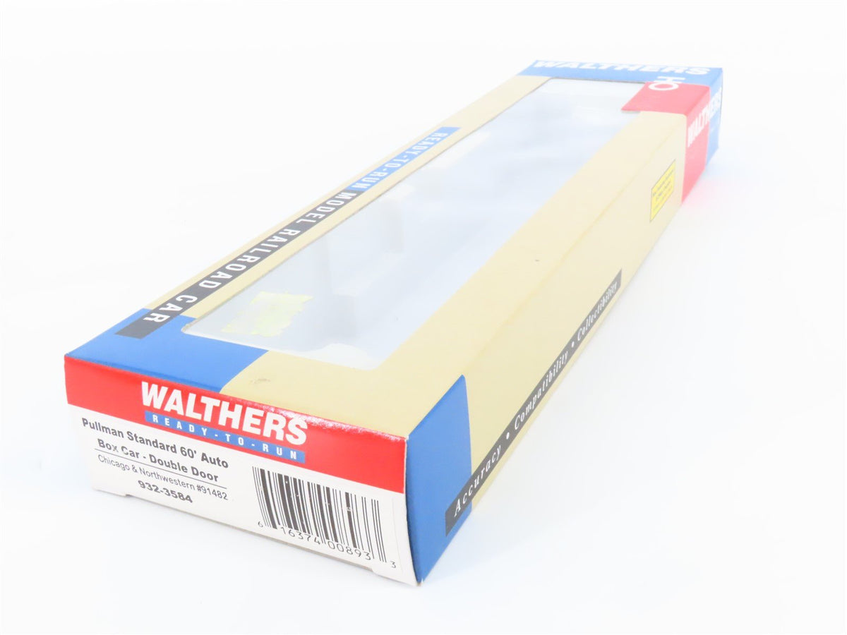 HO Scale Walthers #932-3584 CNW Chicago &amp; North Western 60&#39; Auto Box Car #91482