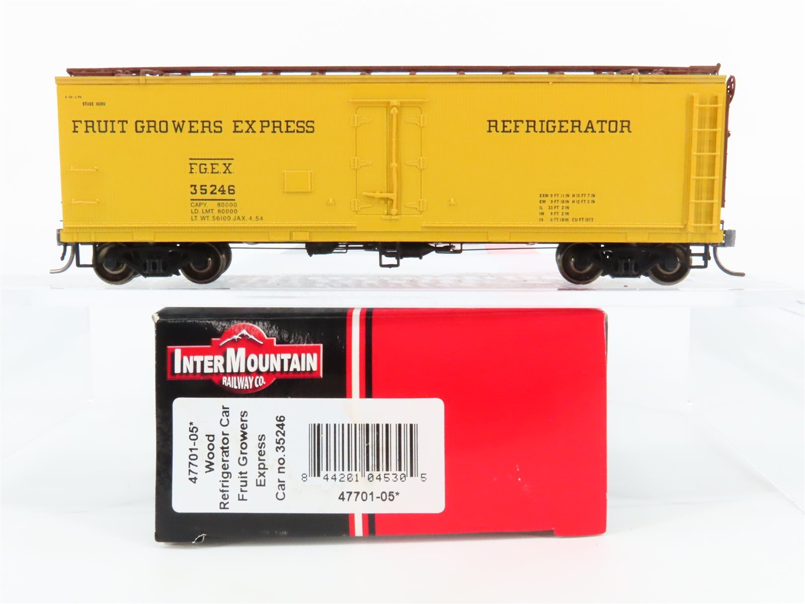 HO Scale InterMountain 47701-05 FGEX Fruit Growers Express Reefer #35246