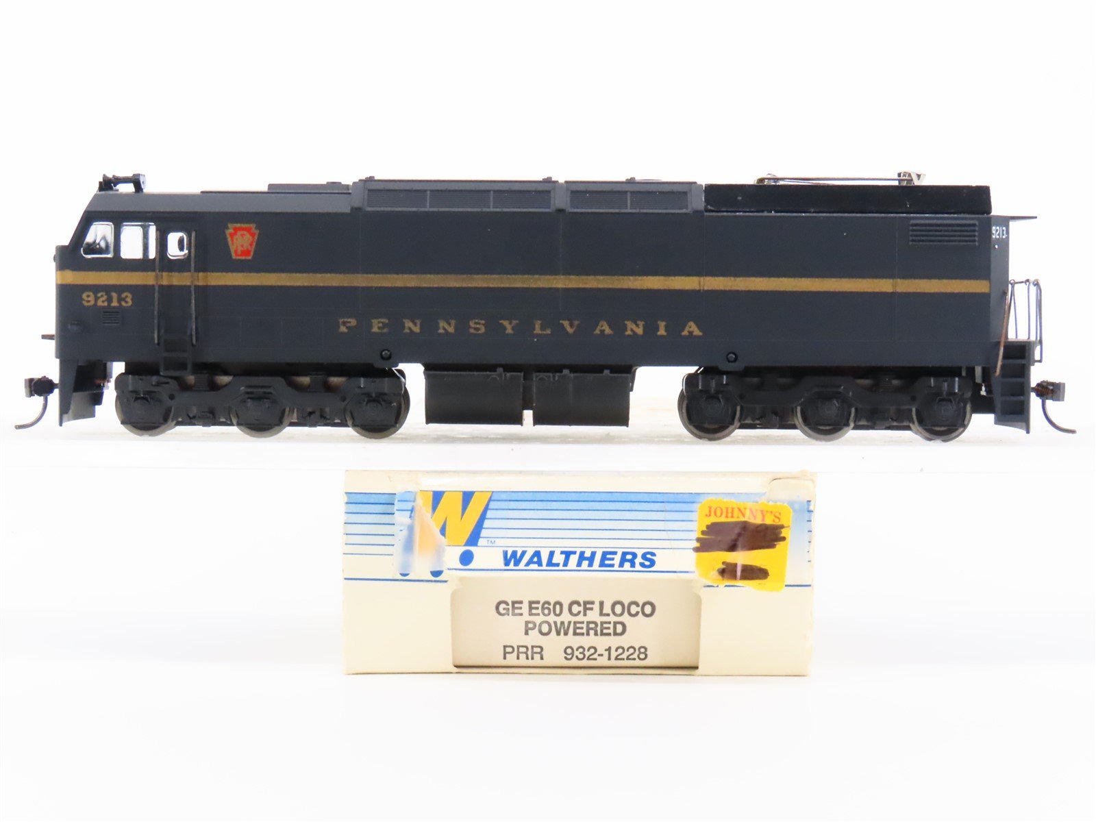 HO Scale Walthers 932-1228 PRR Pennsylvania E60 Electric Locomotive #9213