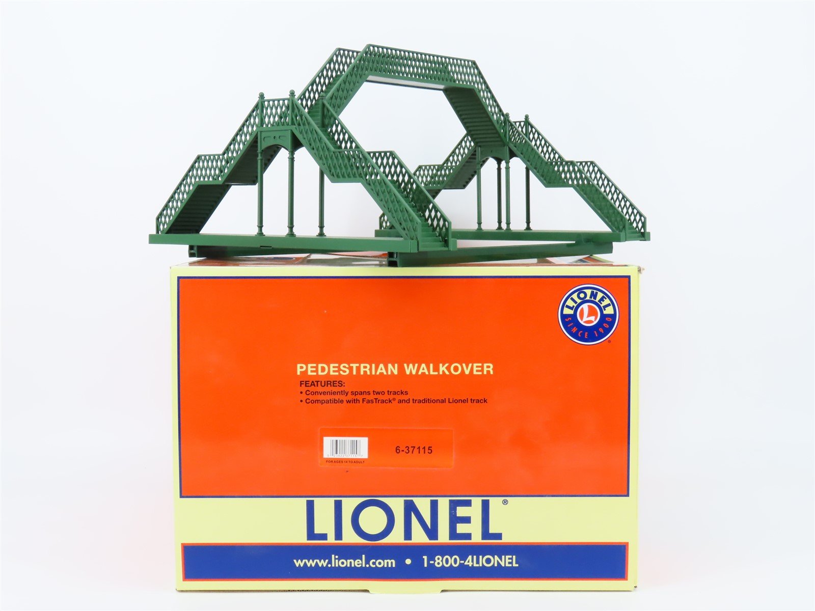 O 1/48 Scale Lionel 6-37115 Pedestrian Walkover - Green