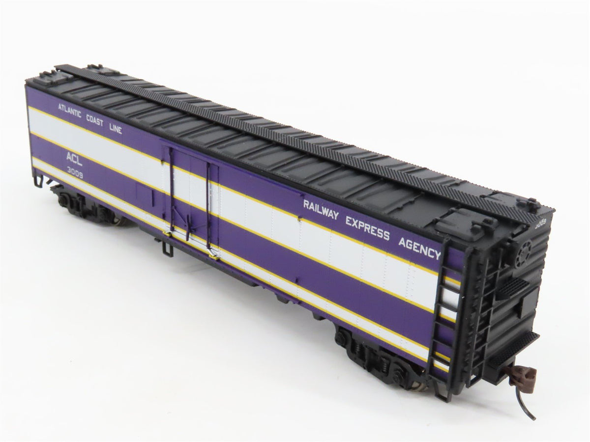 HO Scale Walthers 932-26246 ACL Atlantic Coast Line 50&#39; Express Reefer 2-Pack