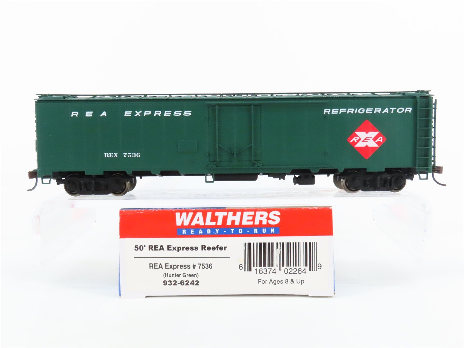 HO Scale Walthers 932-6242 REX Railway Express Agency 50' Express Reefer #7536