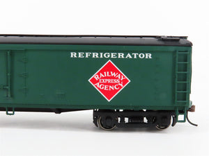 HO Scale Walthers 932-5471 REX Railway Express Agency Wood Express Reefer #319