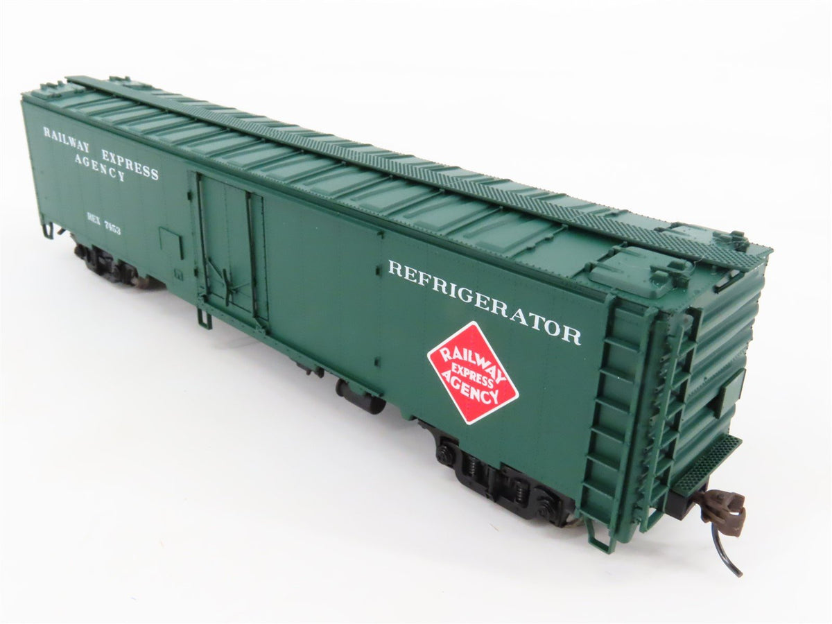 HO Scale Walthers 932-6241 REX Railway Express Agency 50&#39; Express Reefer #7453