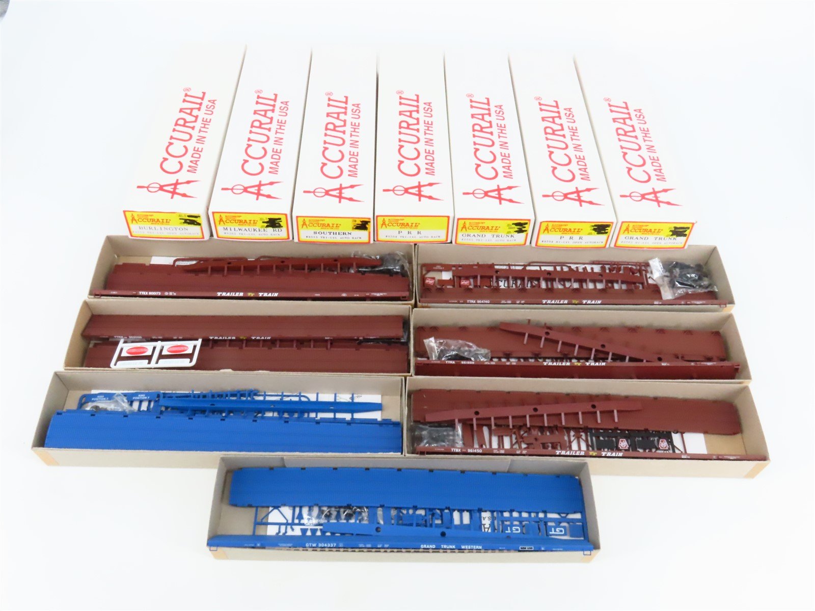 LOT of 7 HO Scale Accurail PRR/GT/MILW/SOU/CB&Q Auto Rack Car Kits