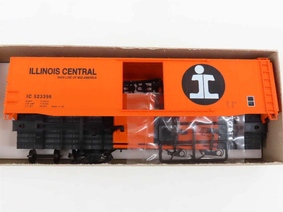 LOT of 16 HO Scale Accurail AA/NYC/UP/CNW/D&amp;H/PRR/&amp; More Box Car &amp; Hopper Kits