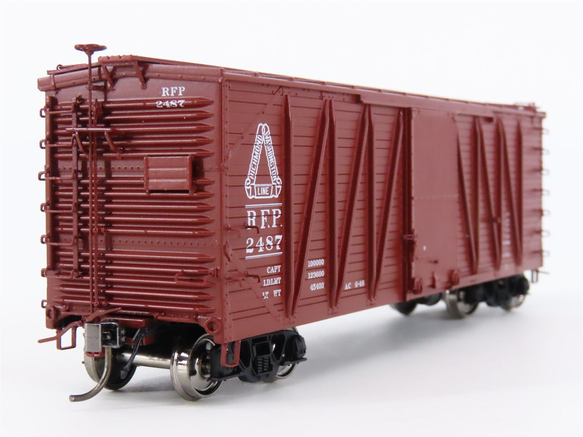 HO Scale Rapido Trains #142014A RF&amp;P USRA Single Sheathed Box Car #2487