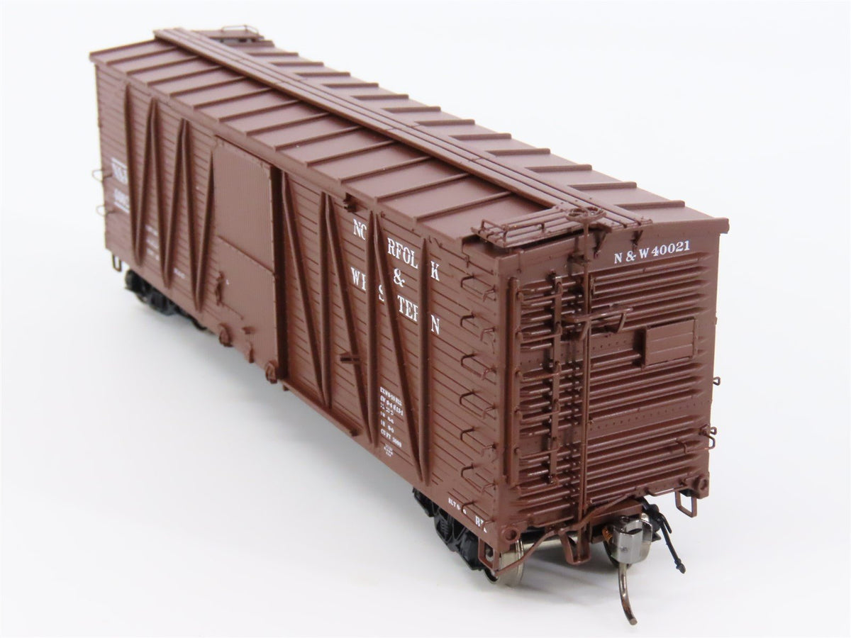 HO Rapido #142009A N&amp;W Norfolk &amp; Western USRA Single Sheathed Box Car #40621