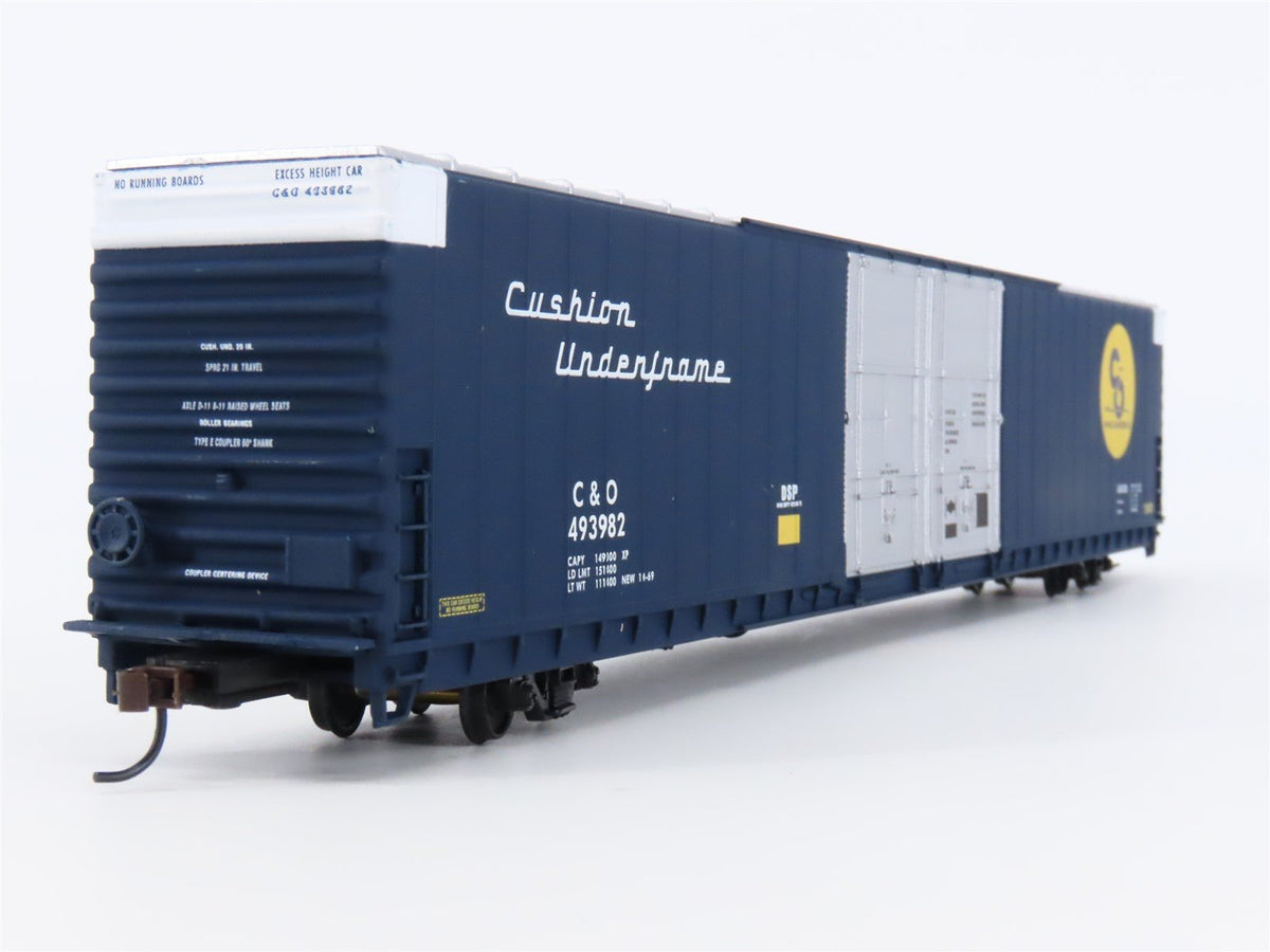 HO Walthers 932-3504 C&amp;O Chesapeake &amp; Ohio &quot;Progress&quot; 86&#39; Hi-Cube Box Car 493982