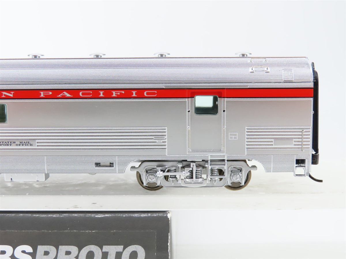 HO Scale Walthers Proto 920-13068 SP Southern Pacific 63&#39; Budd RPO Passenger Car