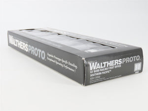 HO Scale Walthers Proto 920-13068 SP Southern Pacific 63' Budd RPO Passenger Car