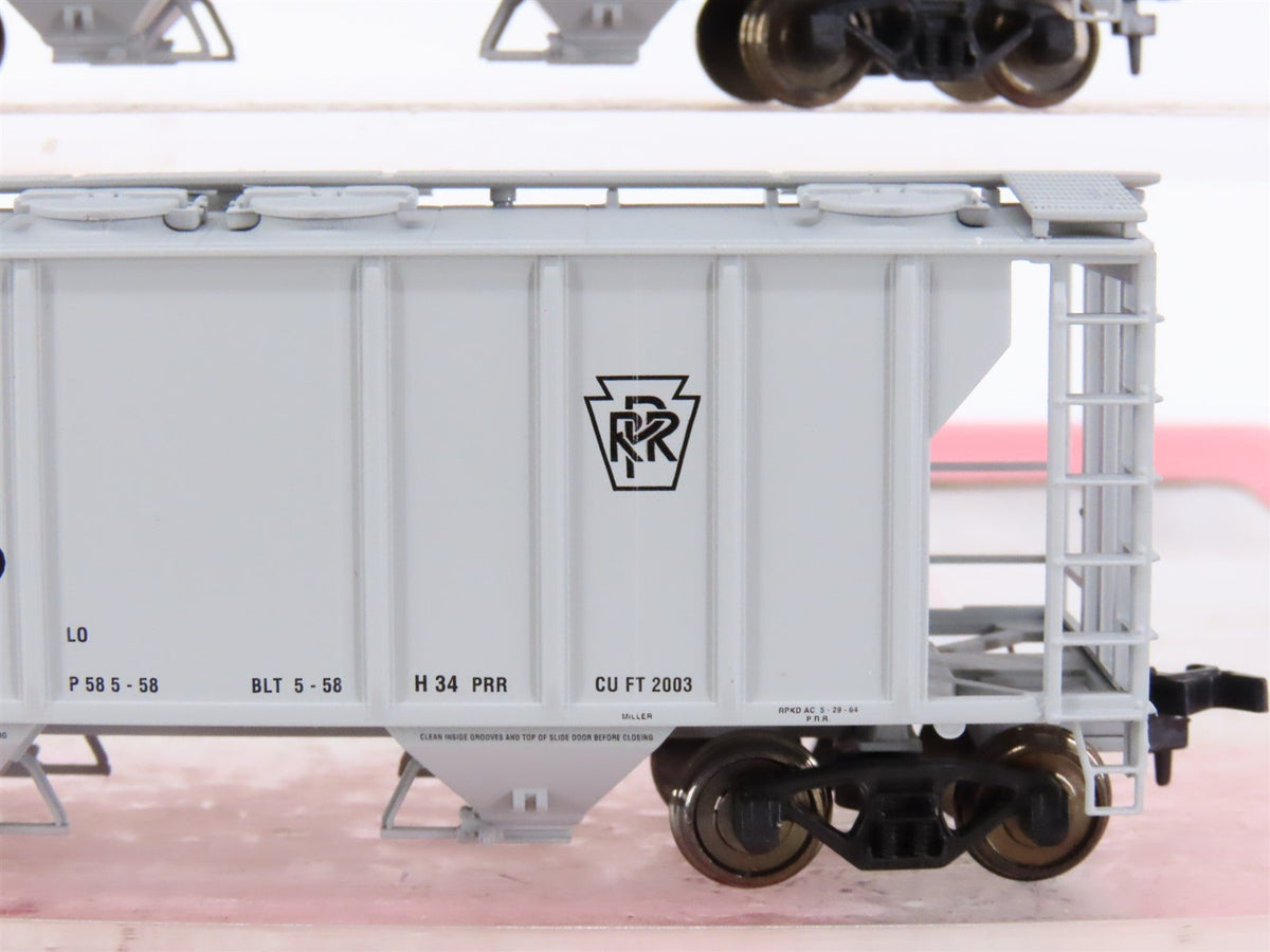 HO Atlas Limited Edition #1100 PRR Pennsylvania 2-Bay Covered Hoppers 3-Pack