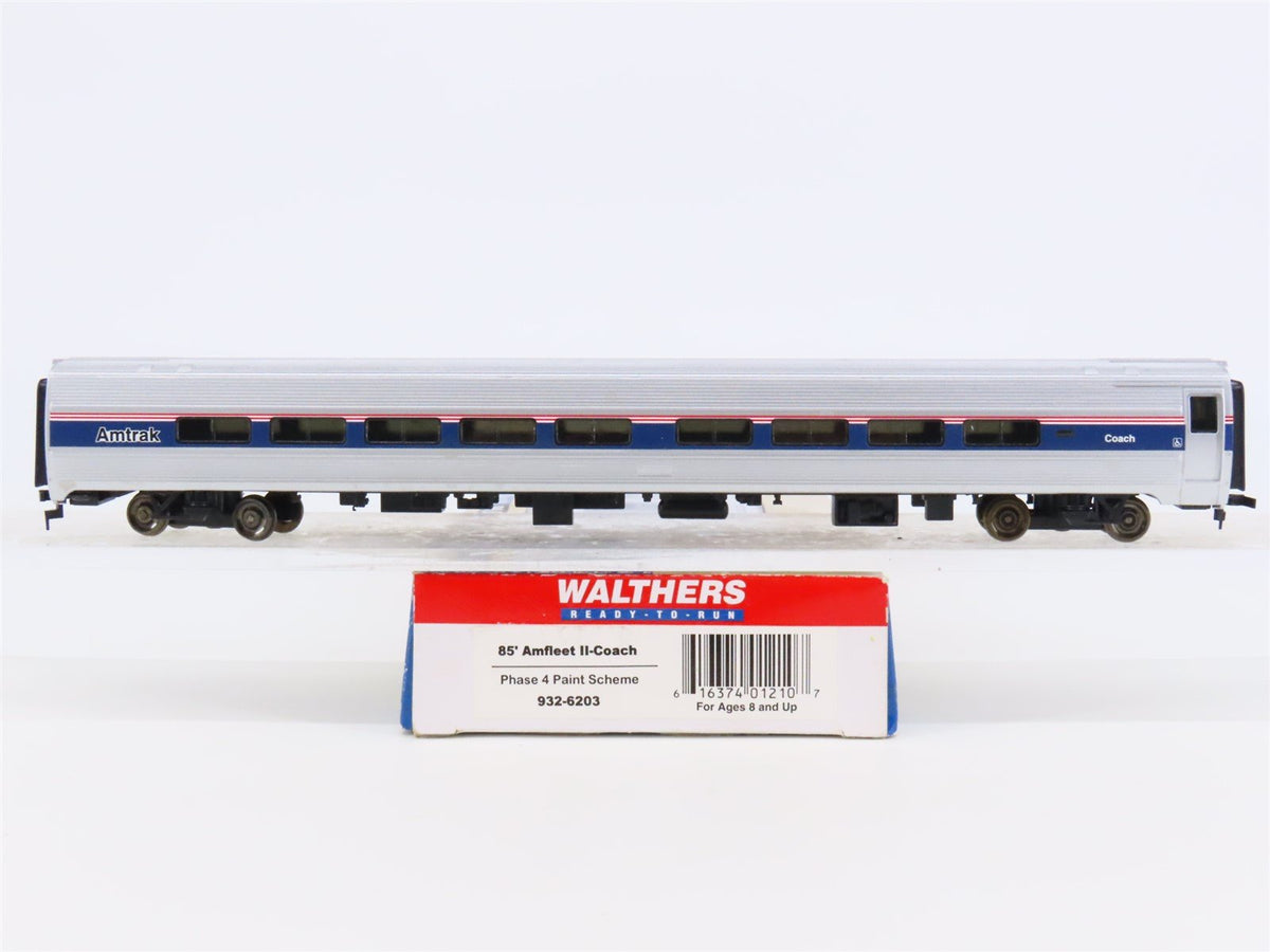 HO Scale Walthers 932-6203 AMTK Amtrak 85&#39; Amfleet II-Coach Passenger Car