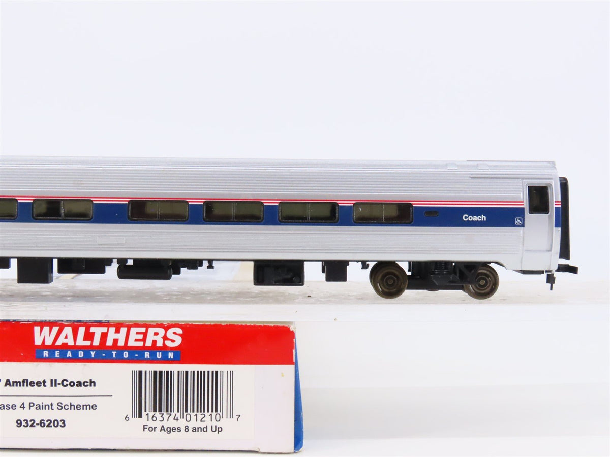 HO Scale Walthers 932-6203 AMTK Amtrak 85&#39; Amfleet II-Coach Passenger Car