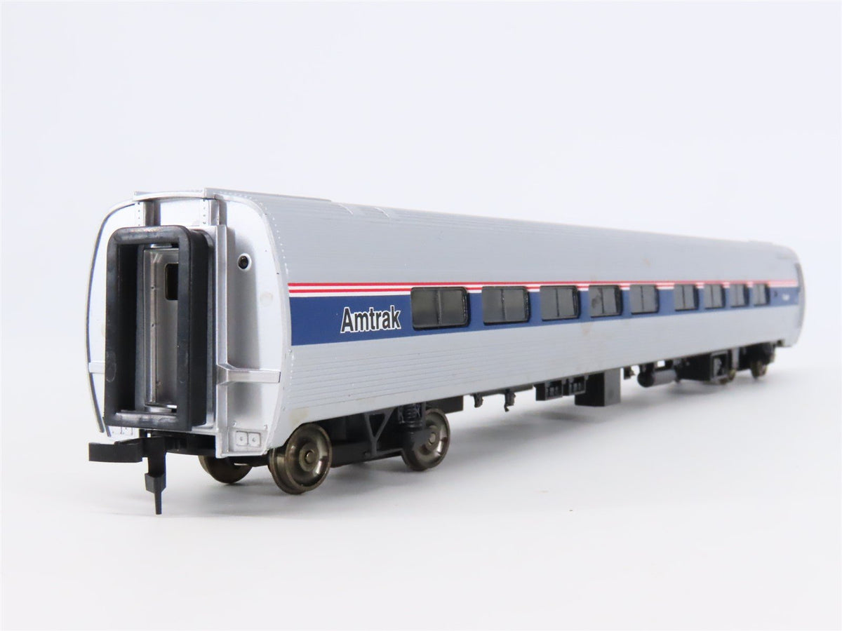 HO Scale Walthers 932-6203 AMTK Amtrak 85&#39; Amfleet II-Coach Passenger Car