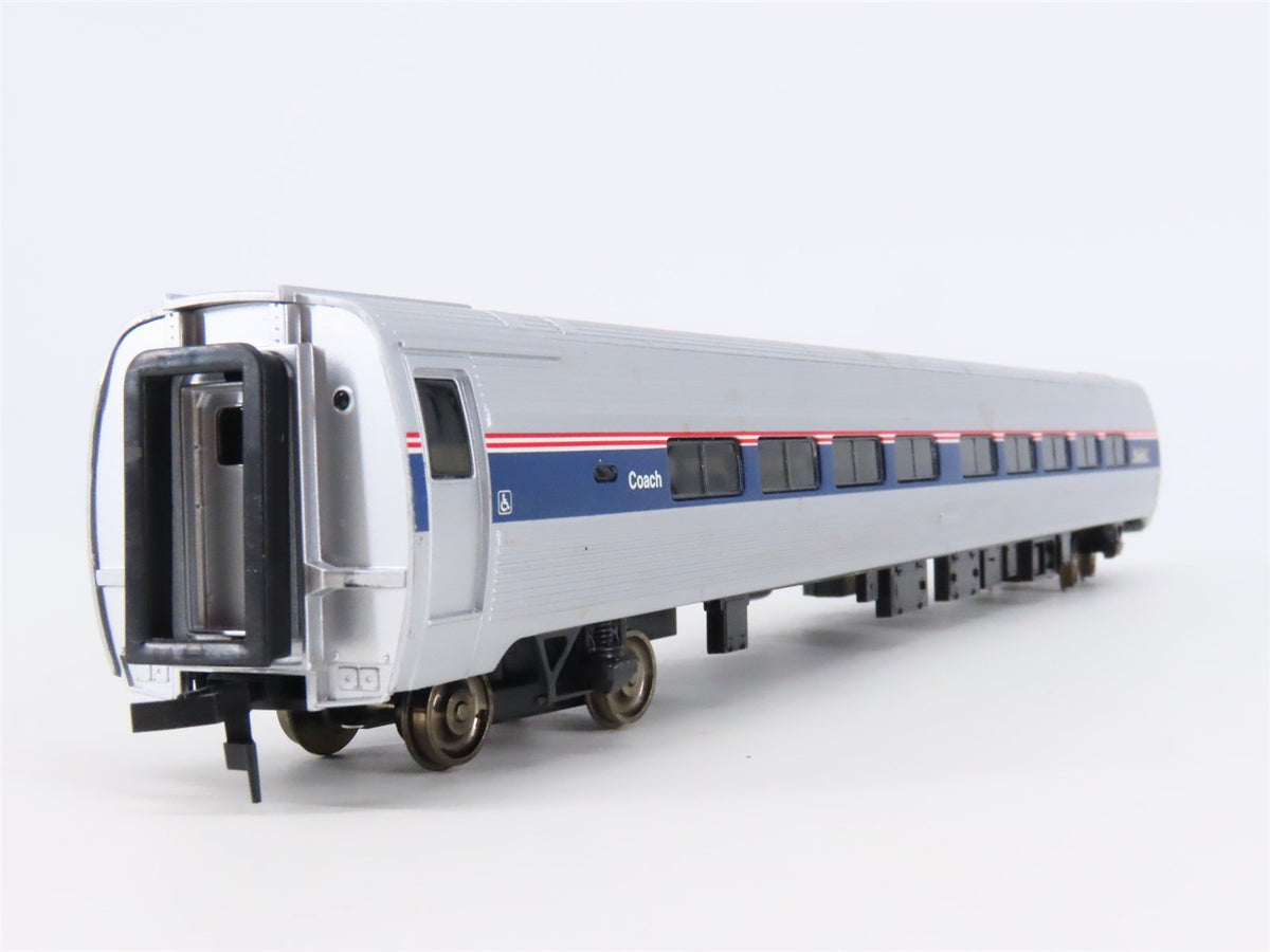 HO Scale Walthers 932-6203 AMTK Amtrak 85&#39; Amfleet II-Coach Passenger Car