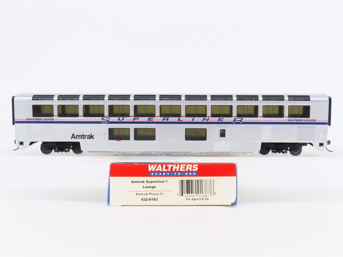 HO Scale Walthers 932-6193 AMTK Amtrak Superliner I Lounge Passenger Car