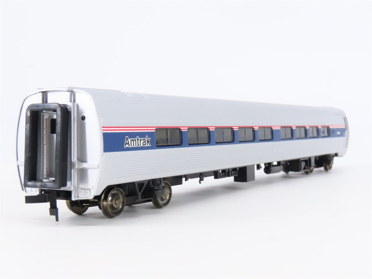 HO Scale Walthers 932-6203 AMTK Amtrak 85&#39; Amfleet II Coach Passenger Car