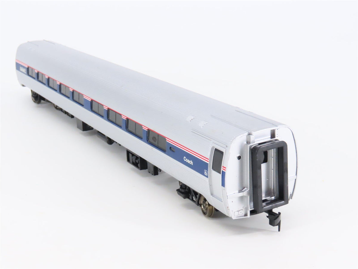 HO Scale Walthers 932-6203 AMTK Amtrak 85&#39; Amfleet II Coach Passenger Car