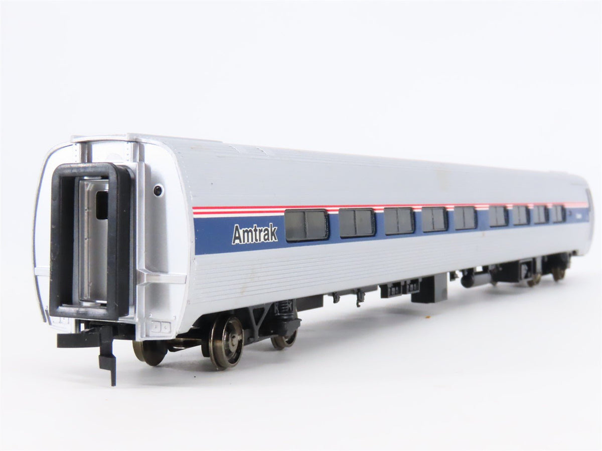 HO Scale Walthers 932-6203 AMTK Amtrak 85&#39; Amfleet II Coach Passenger Car