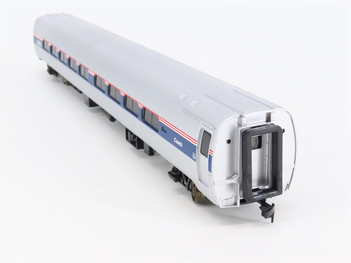 HO Scale Walthers 932-6203 AMTK Amtrak 85&#39; Amfleet II Coach Passenger Car