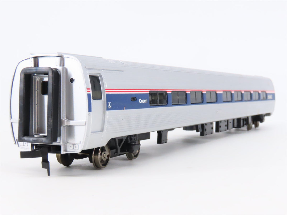 HO Scale Walthers 932-6203 AMTK Amtrak 85&#39; Amfleet II Coach Passenger Car