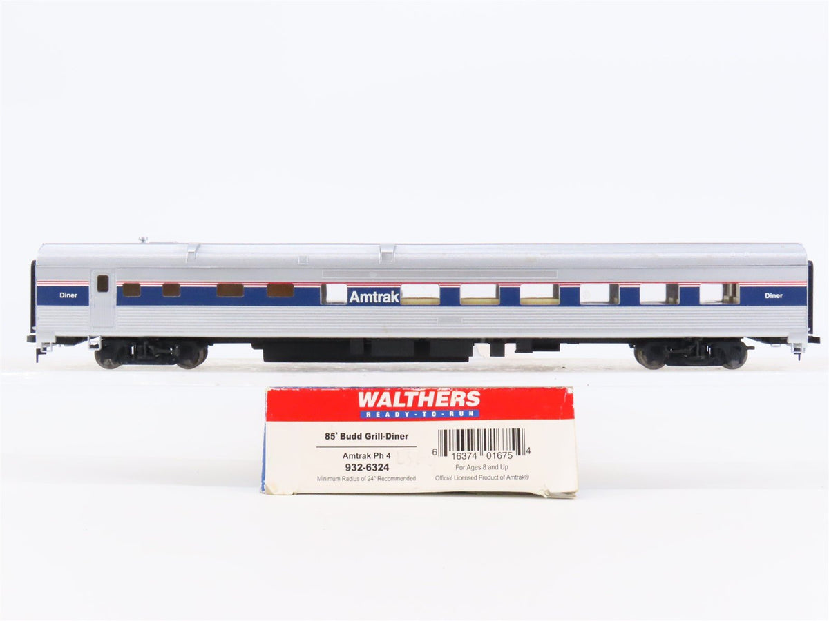 HO Scale Walthers 932-6324 AMTK Amtrak 85&#39; Budd Grill-Diner Passenger Car