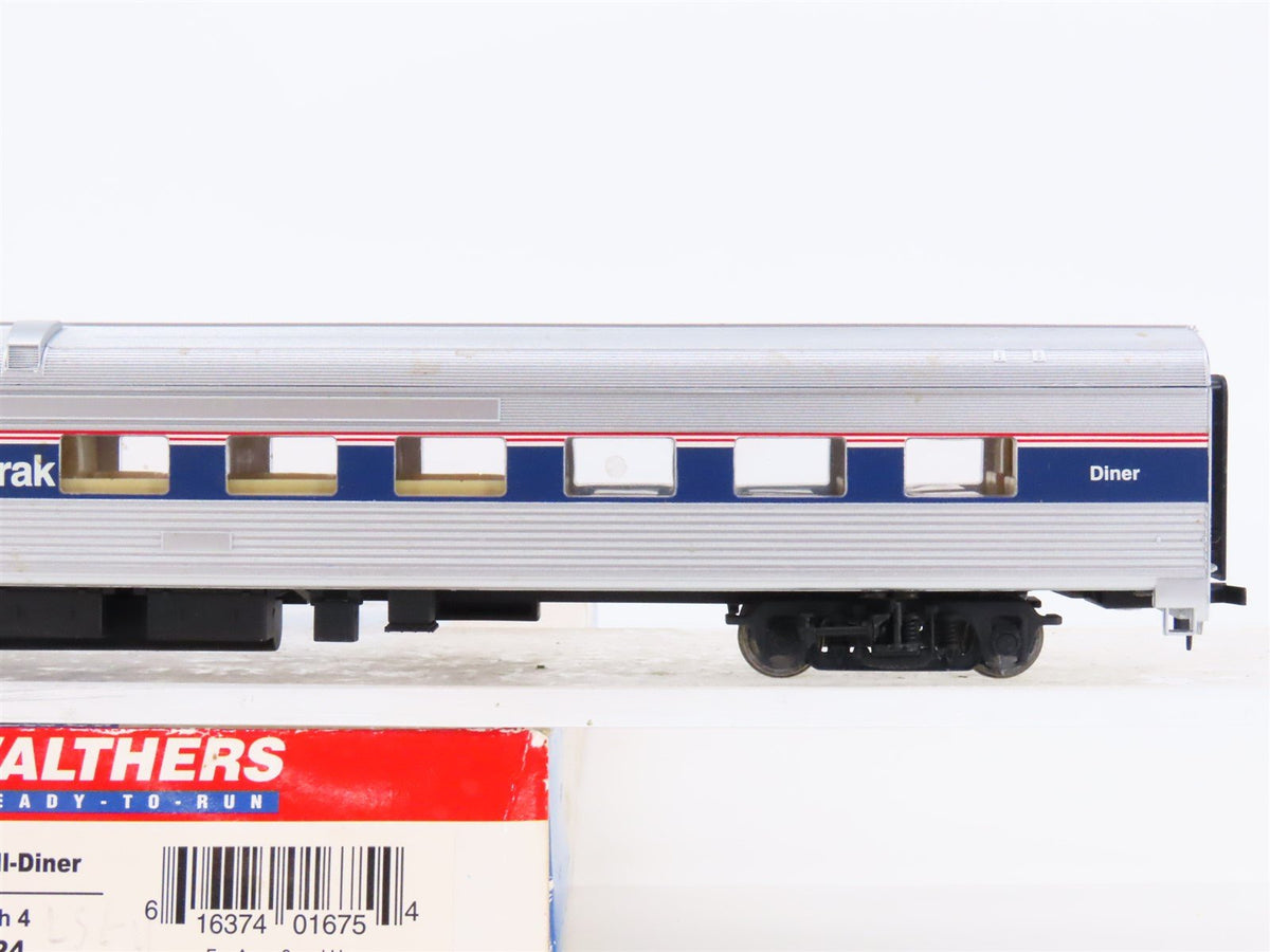 HO Scale Walthers 932-6324 AMTK Amtrak 85&#39; Budd Grill-Diner Passenger Car