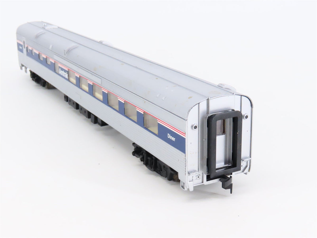 HO Scale Walthers 932-6324 AMTK Amtrak 85&#39; Budd Grill-Diner Passenger Car