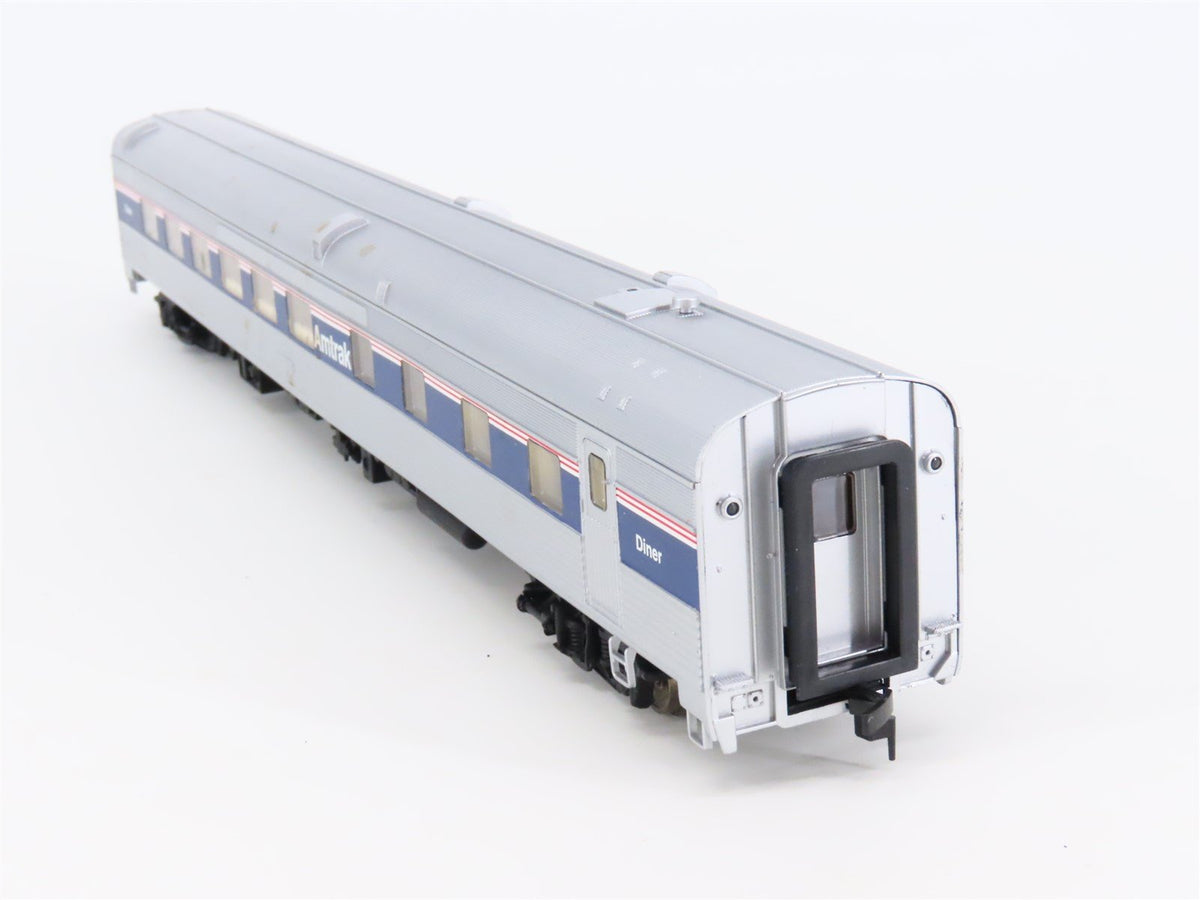 HO Scale Walthers 932-6324 AMTK Amtrak 85&#39; Budd Grill-Diner Passenger Car