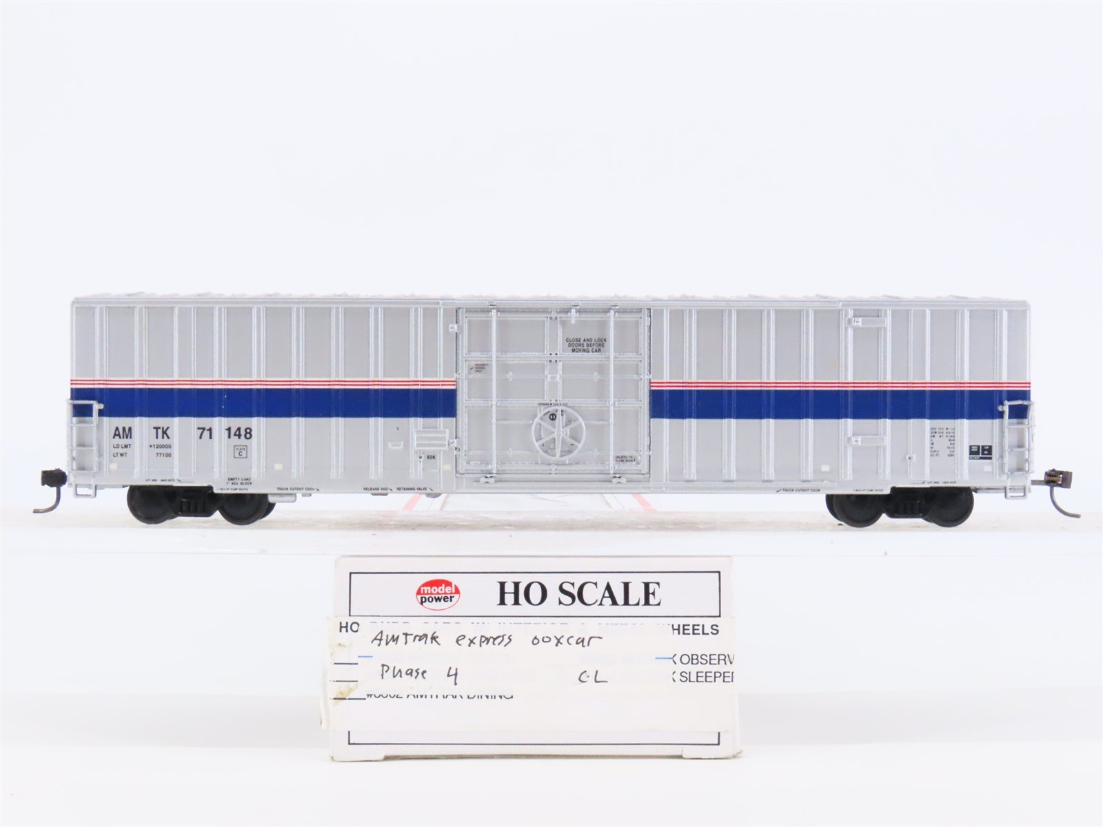 HO Scale Model Power Amtrak Phase 4 Express Boxcar #71148