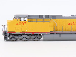 HO Scale Athearn 4362 GECX Leasing AC4400CW Diesel Locomotive #4002