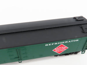 HO Scale Walthers 932-25471 REX Railway Express Agency 50' Wood Reefer 2-Pack