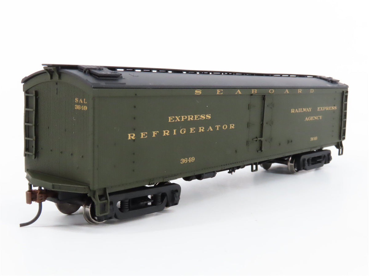 HO Scale Walthers 932-25481 SAL Seaboard Air Line Wood Reefer 2-Pack