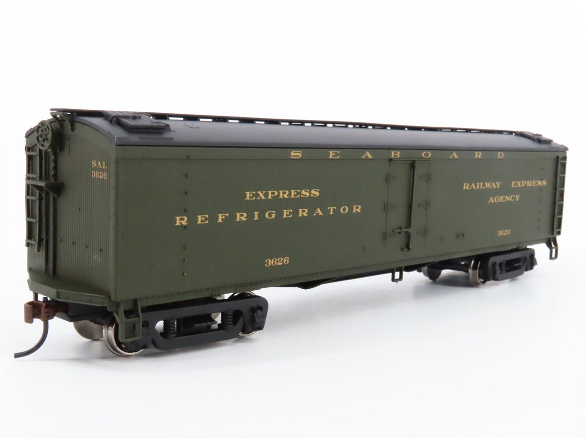 HO Scale Walthers 932-25481 SAL Seaboard Air Line Wood Reefer 2-Pack