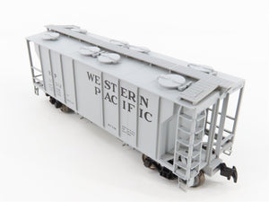 HO Scale Atlas #1820 WP Western Pacific Railroad 2-Bay Covered Hopper #11312