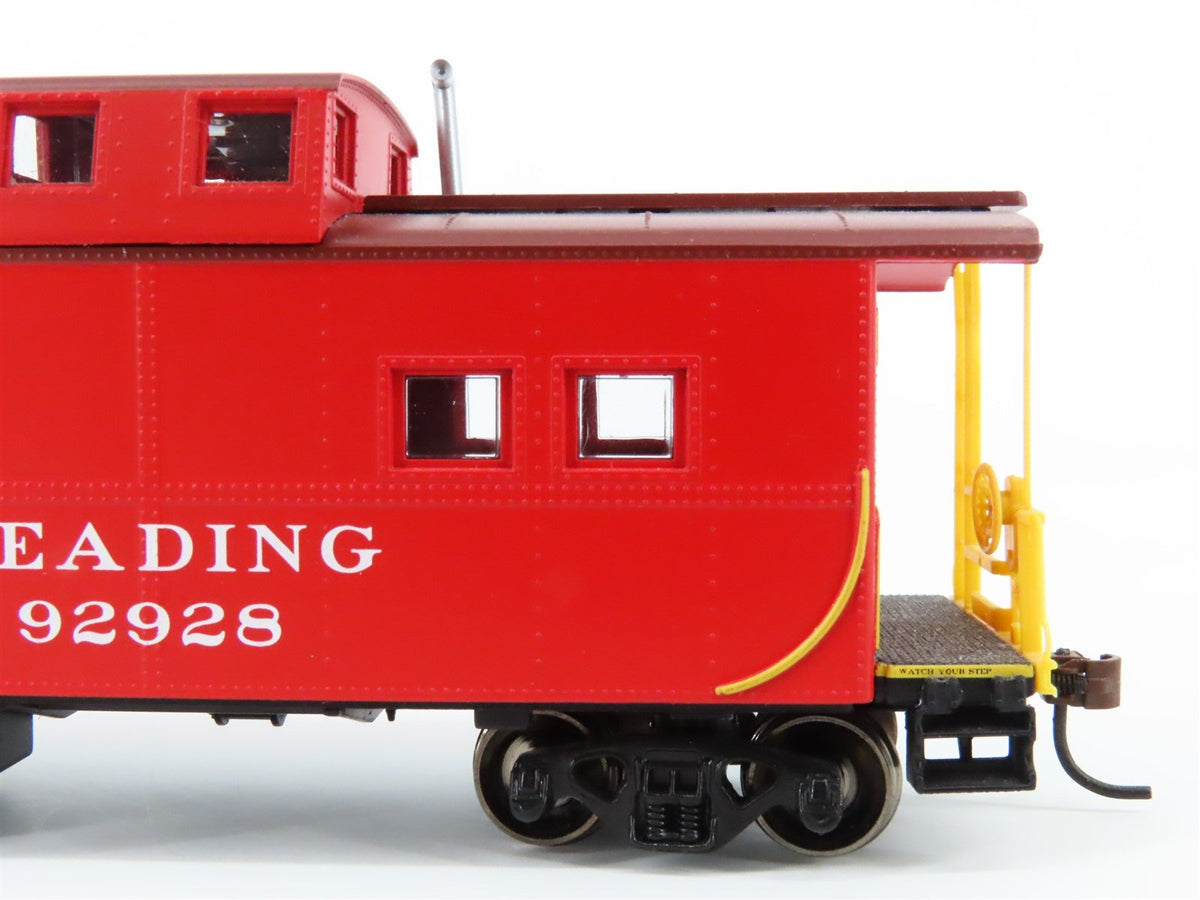 HO Scale Athearn #74340 RDG Reading Railroad 4-Window Caboose #92928