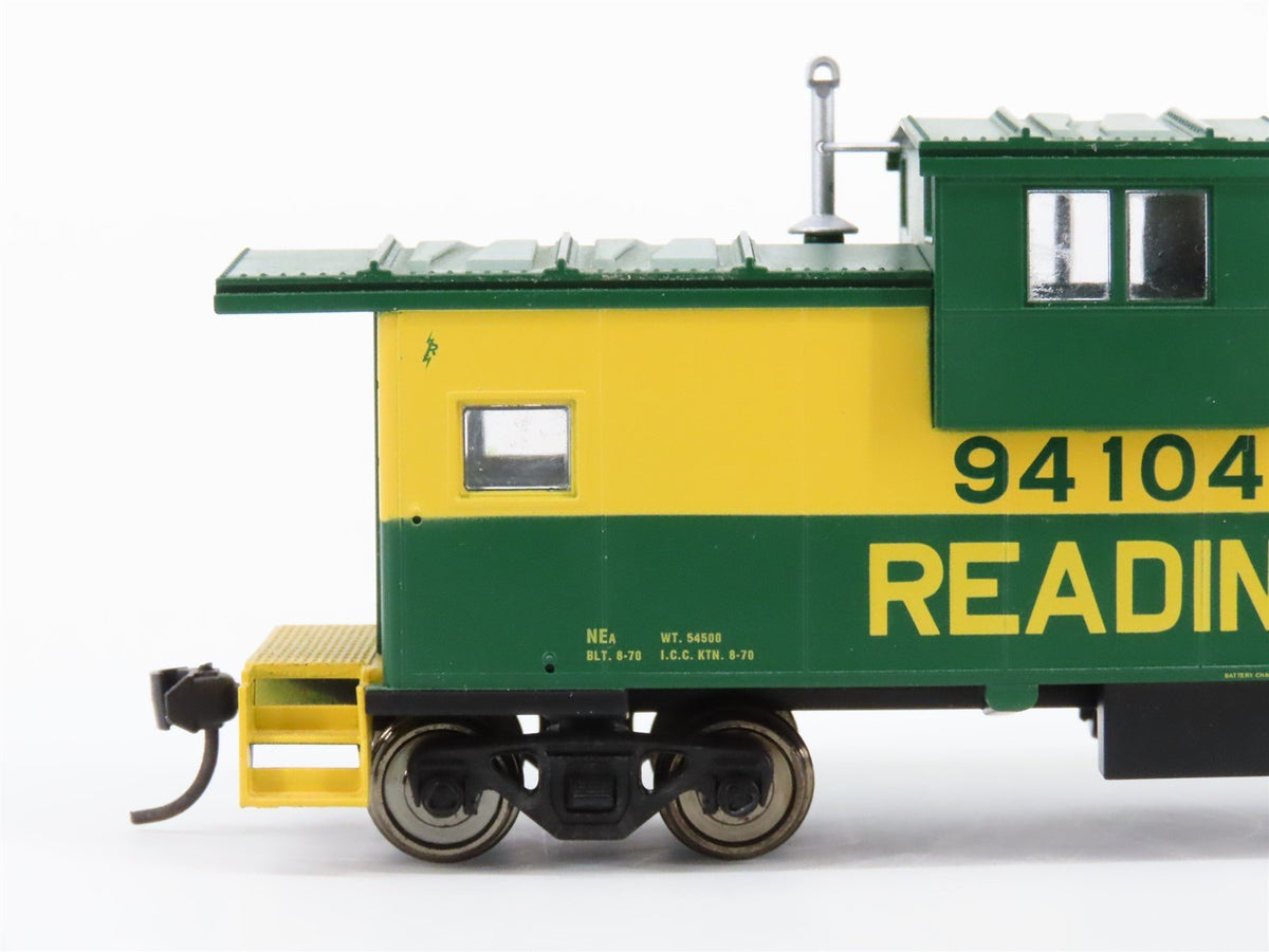 HO Scale Atlas #1910 RDG Reading Railroad Extended Vision Caboose #94104