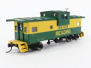 HO Scale Atlas #1910 RDG Reading Railroad Extended Vision Caboose #94104